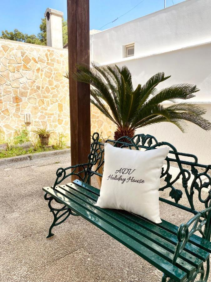 Adv Holiday House - Casa Vacanze San Cataldo  Buitenkant foto