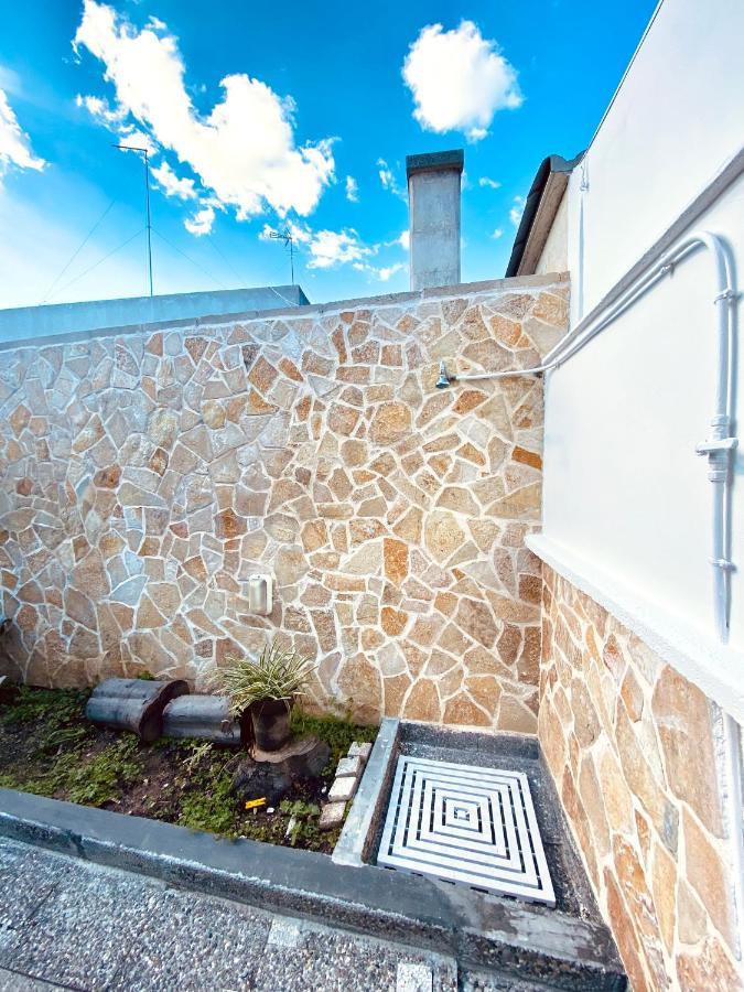 Adv Holiday House - Casa Vacanze San Cataldo  Buitenkant foto
